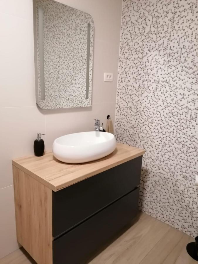 Brand New Apartment In Malinska Dış mekan fotoğraf